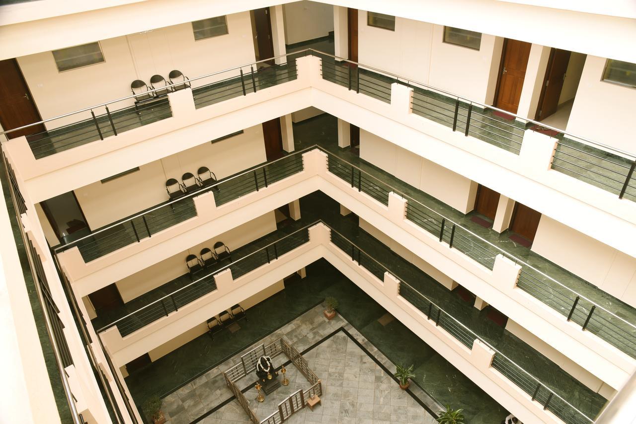 Slr Residency Ξενοδοχείο Subrahmanya Εξωτερικό φωτογραφία